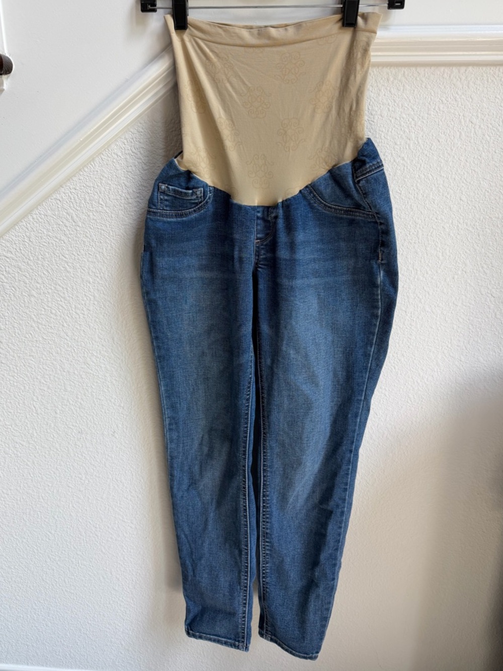 Jessica Simpson Size Petite Medium full panel straight legs maternity jeans